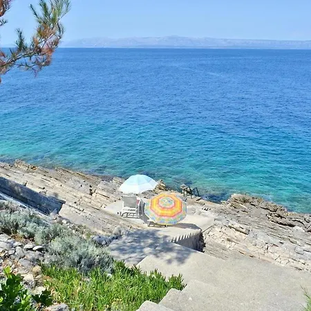 Seaside Secluded Cove Vela Borova, Korcula - 15062 *